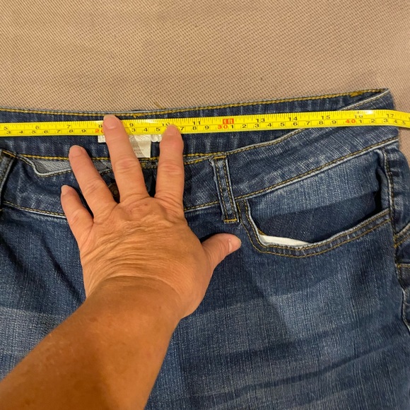 Boston Proper Cropped Jeans Size 14 - Picture 9 of 10